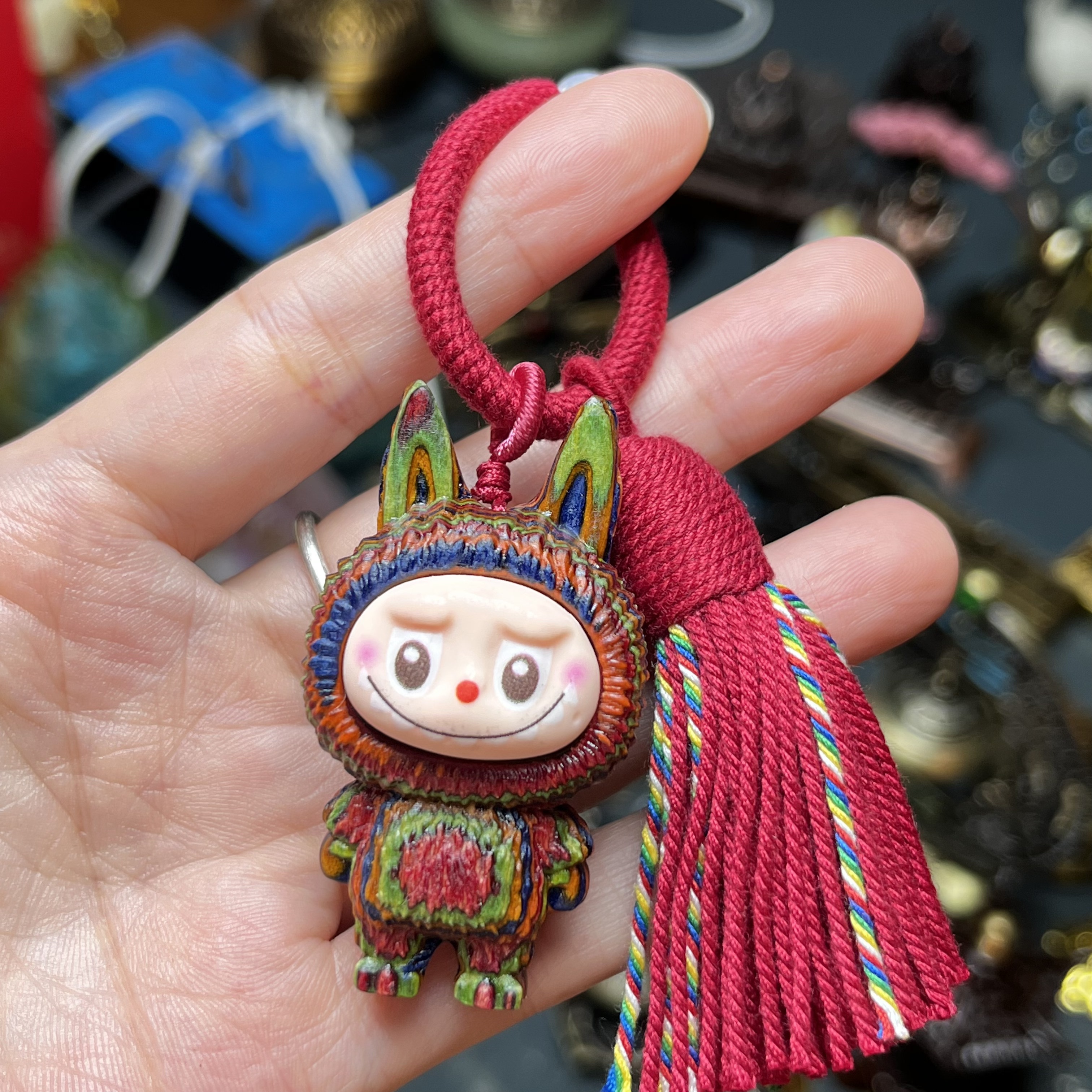 潮玩挂件彩虹木雕刻拉布布包包挂饰手工编织汽车钥匙扣挂件礼物