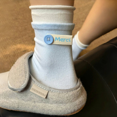 韩系ins感~奶蓝色纽扣小狗也太可爱了吧~春夏双口AB袜子女中筒棉