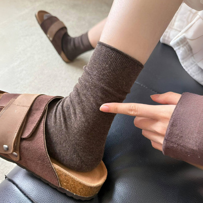 秋日的专属颜色~很有高级感的复古咖啡色系~袜子女无骨日系中筒棉
