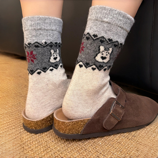 可爱迷糊辣~费尔岛的狗狗袜袜可太可爱了~袜子女秋冬羊毛暖和厚款