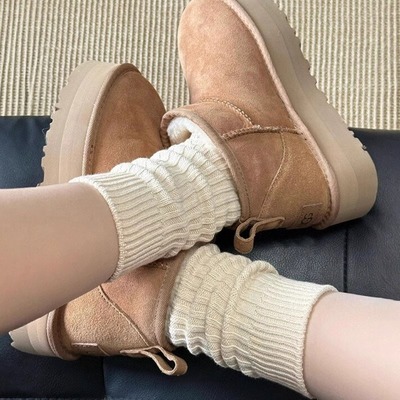 啊~粗针袜子和雪地靴简直是绝配！好米~秋冬bi备~纯色堆堆袜女厚