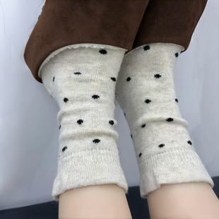 好甜!波点绵羊毛袜袜简单的高级感~袜子女秋冬厚款复古中筒暖和