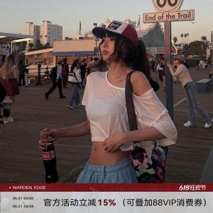 韩好甜WAEDEN EDGE云影浮光白色露肩短袖T恤女夏宽松薄款斜肩上衣