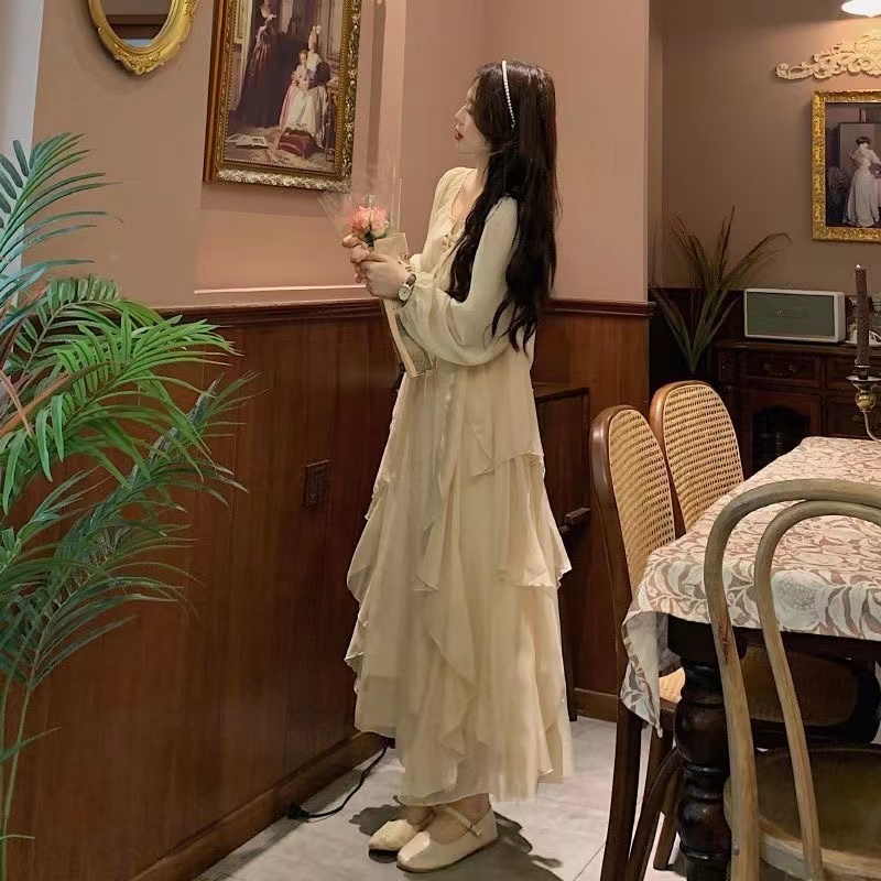 春夏季温柔风吊带连衣裙两件套女