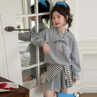 女童韩系高级感穿搭套装2026新款春装洋气时髦儿童卫衣女大童裙子