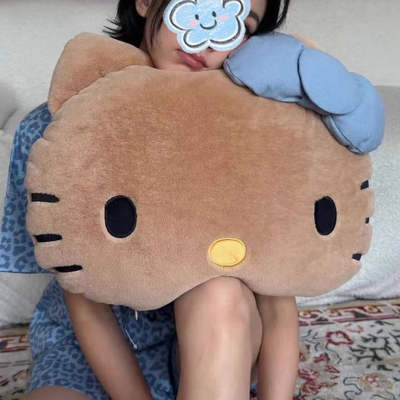 kitty猫抱枕黑皮凯蒂卧室床头汽车抱枕毛绒玩偶办公靠腰垫午睡枕