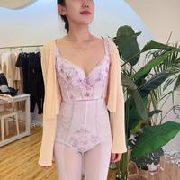 2025年夏季繁花秘境超薄高端刺繡撞色拼接高腰顯瘦收腹提臀平角褲