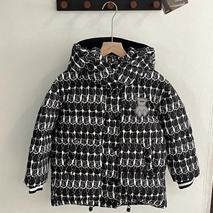 2025冬季新款男女黑色格子图案羽绒服男短款加厚保暖外套