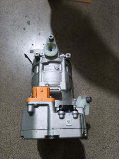 适用于蔚来ET5/ET7 新能源空调压缩机 冷气泵空调泵全新华域三电