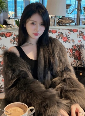 2025秋冬新款深灰绿狐狸毛皮草外套女短款宽松貉子毛毛年轻大衣女