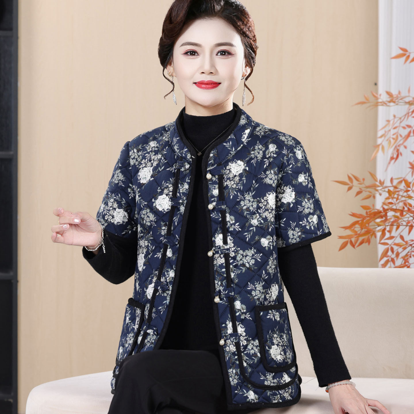妈妈装国风护肩棉马甲女冬季加绒保暖背心外穿中老年短袖马夹外套