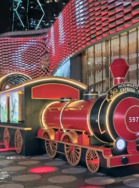 大型复古有轨电车绿皮火车模型