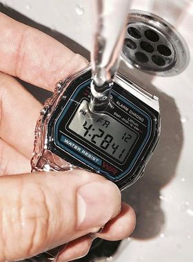 【电池用七年】卡西欧CASIO F-91W/F-84W/ A158WA 复古方块电子表