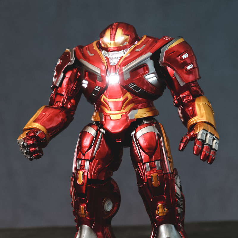 中动玩具复仇者联盟钢铁侠反浩克装甲可动可发光手办精致霸气礼物