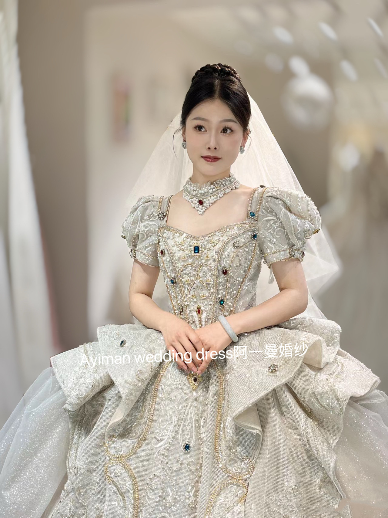 「出租」卡特正版巴洛克之星拖尾主纱复古风显瘦泡泡袖珍珠皇冠风