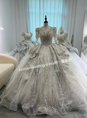 「出租」齐地重工V领迎宾纱淡蓝色雾霾蓝长袖收腰回族婚纱公主