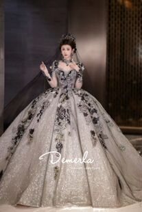 「出租」黑色婚纱缔美拉恒星长袖保守仪式主纱拖尾出嫁回族婚纱