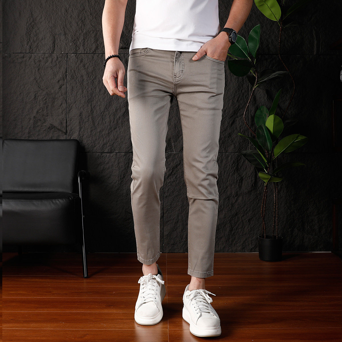 2026夏季九分休闲牛仔裤男款潮流百搭修身小脚显瘦韩版裤子男9分