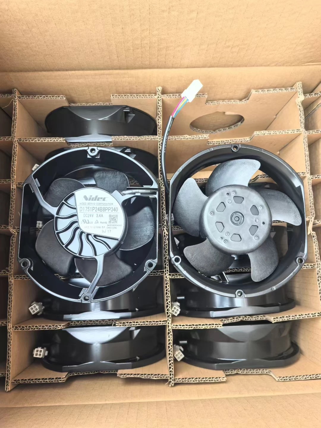 全新原装Nidec  D1751P24B8PP340 变频器专用散热风扇24V 3.4A
