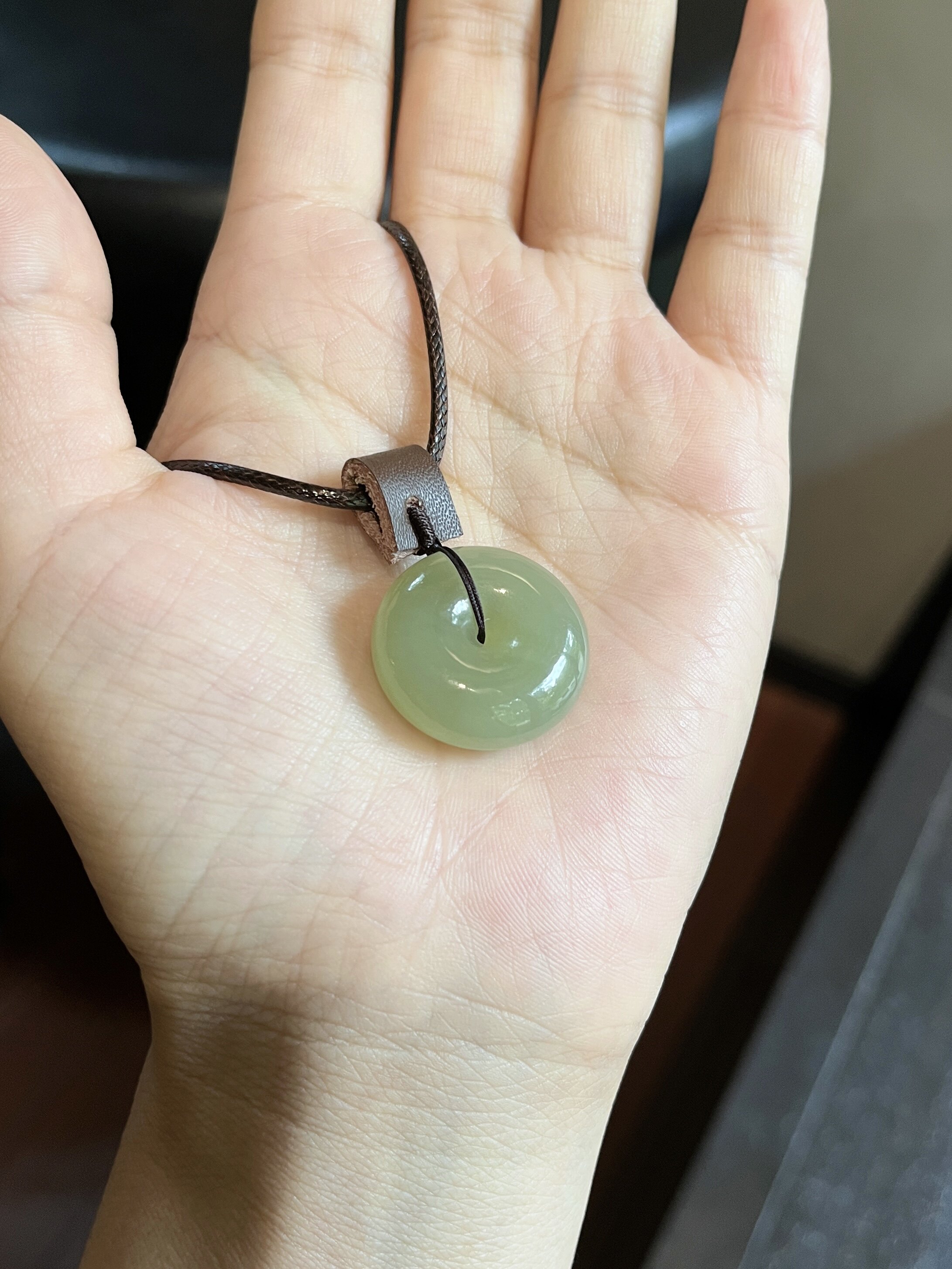 「无忧」高冰晴水平安扣皮绳吊坠