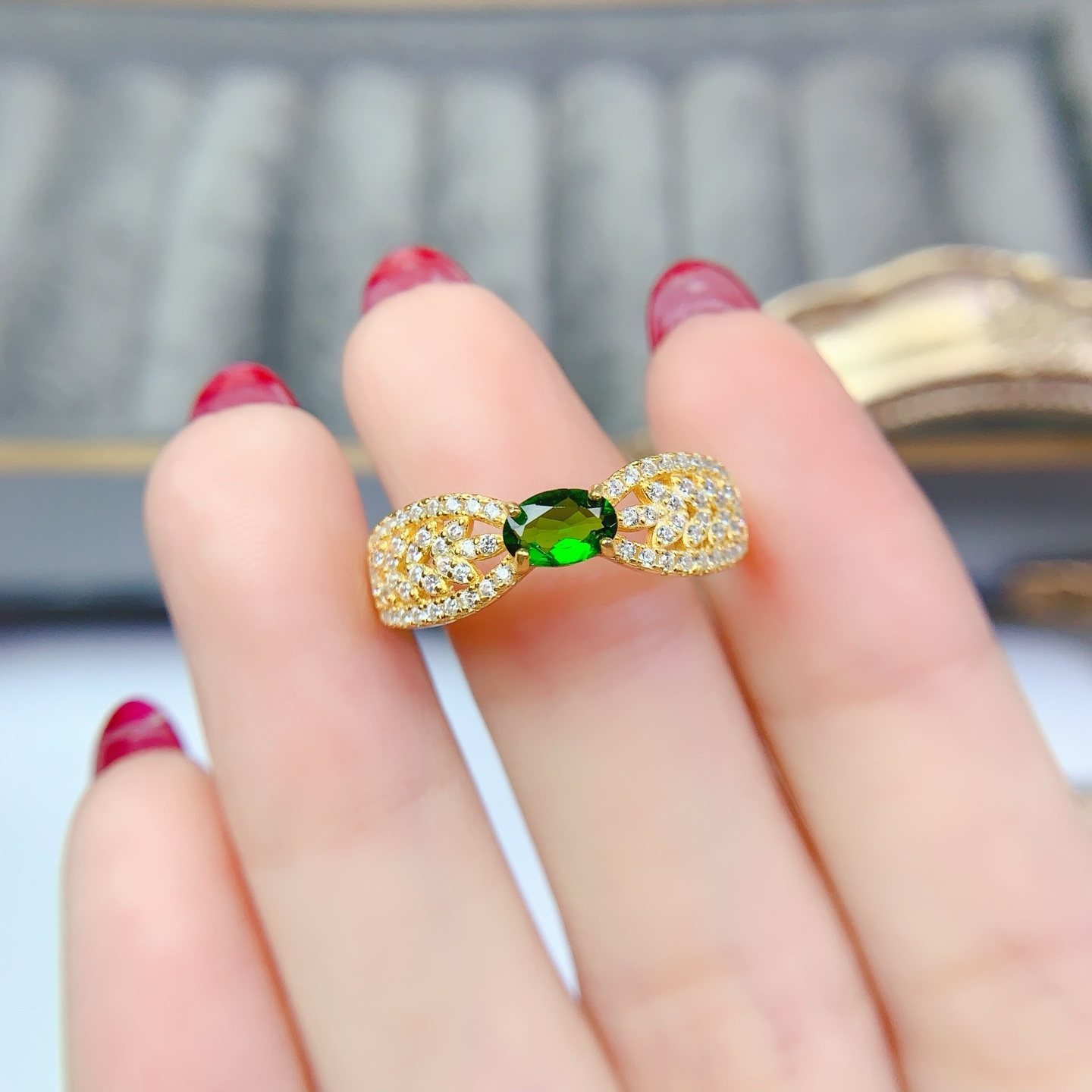 新款925银透辉石戒指椭圆4x6mm