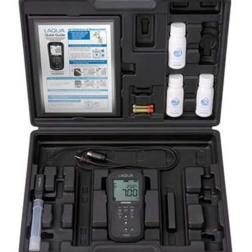 HORIBA堀场 便携式电导率仪  D-210C