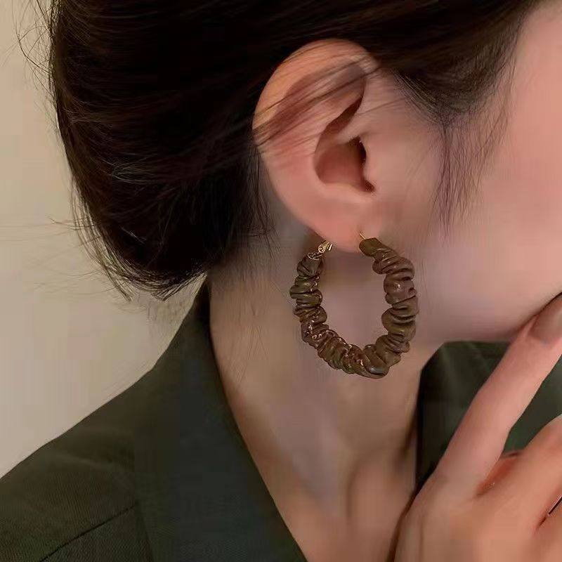 S925银针复古港风皮革耳环小众设计感秋冬纯色系气质耳圈女耳饰潮,饰品/流行首饰/时尚饰品新,耳钉,淘宝优惠券,粉丝福利购,淘宝优惠卷