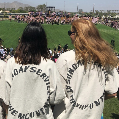 任意对比！侃爷Lisa同款短袖！