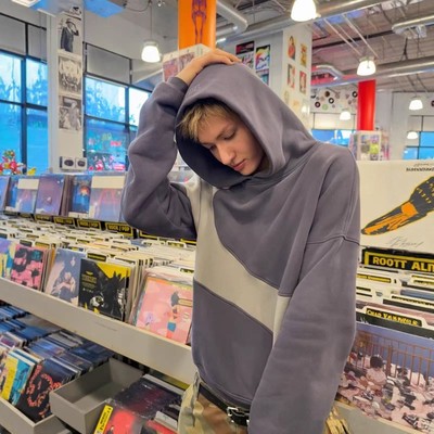 ERL马丁Cortis同款卫衣