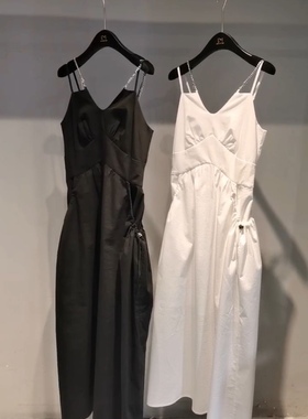 黑色吊带连衣裙深圳南油 2023 显瘦气质性感美女