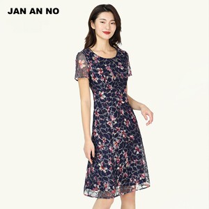 JAN AN NO简爱诺夏季女士收腰显瘦裙子蕾丝短袖连衣裙J910272LQ