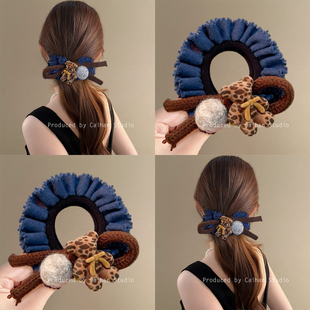 冬眠小熊~韩系深蓝花边大肠发圈气质秋冬蝴蝶结毛球发绳旅行发卡