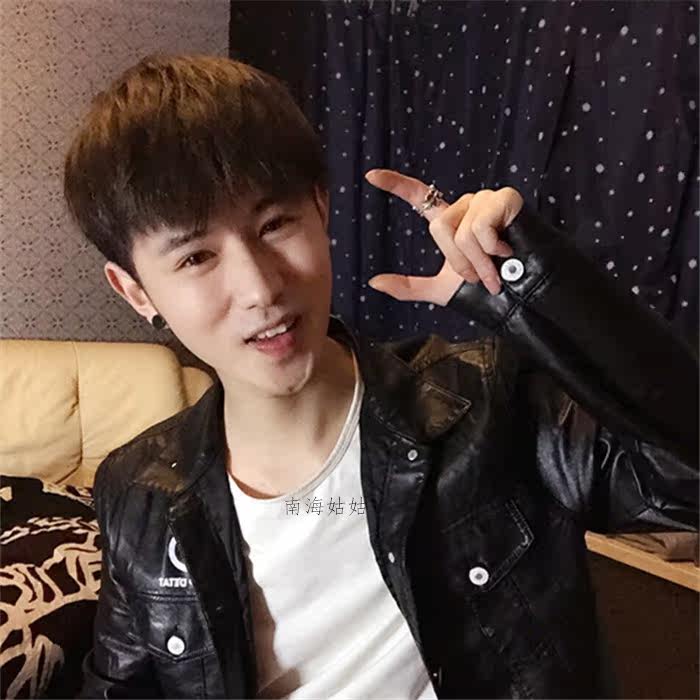 Perruque cheveux raides Court - Ref 2613032 Image 3