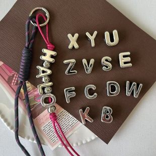 银色字母串珠亚克力字母5mm大孔珠子包包挂件diy饰品配件字母串珠