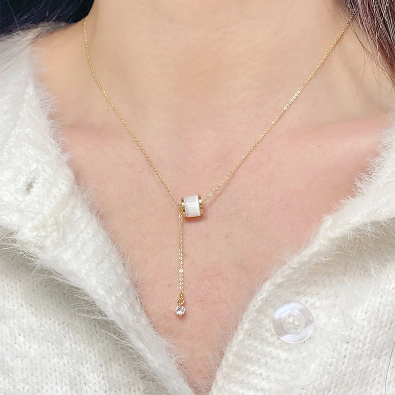 金色小蛮腰项链女款钛钢不掉色轻奢小众猫眼石锁骨链颈链2026新款