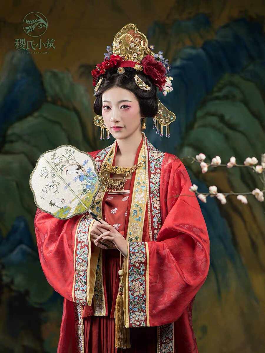 出租 稷氏小筑含娇笑宋制汉服婚服婚嫁新娘头饰山口冠花冠