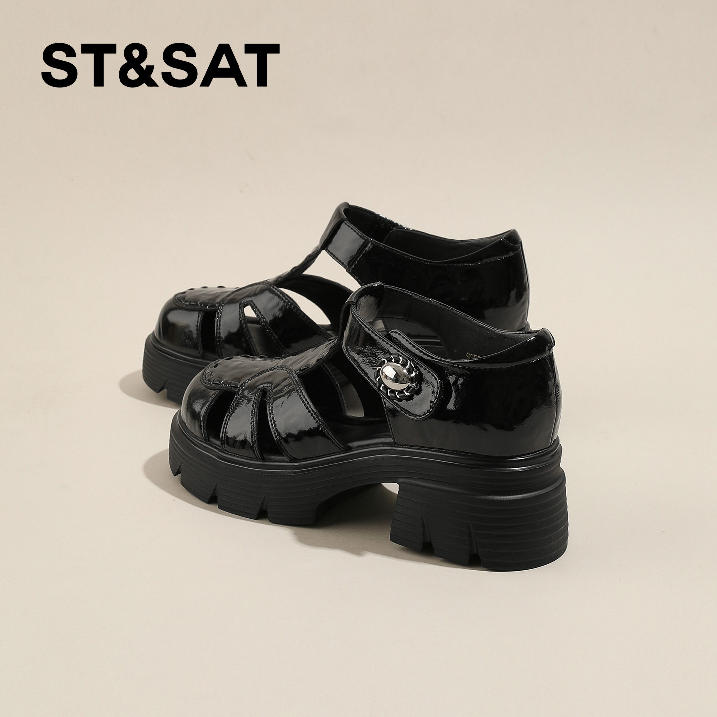 星期六乐福鞋厚底包头凉鞋女2026新款镂空增高松糕鞋黑色增高透气