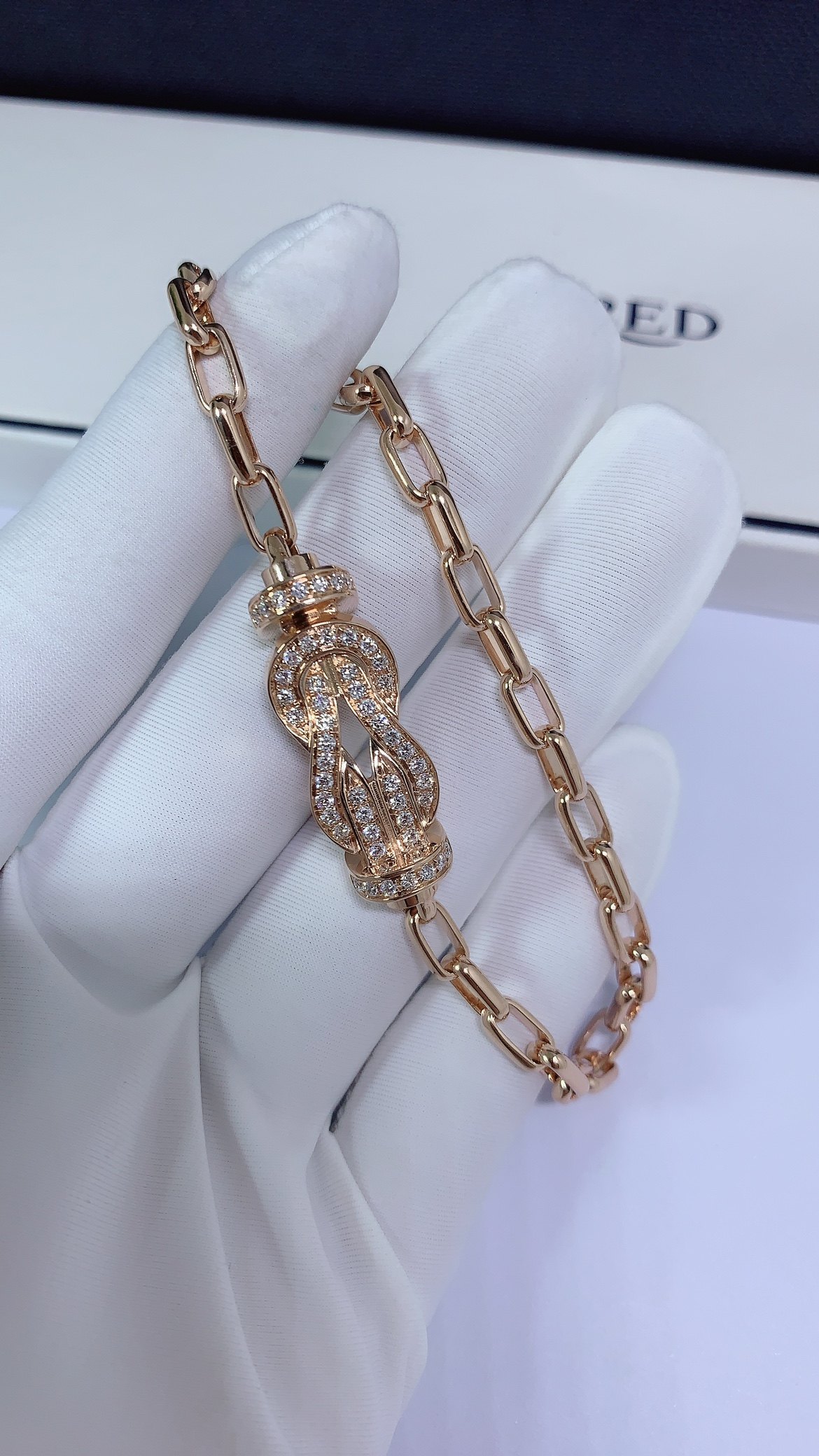 fred斐登大号8字扣红绳手链费雷德18k玫瑰金镶钻情侣男女手环