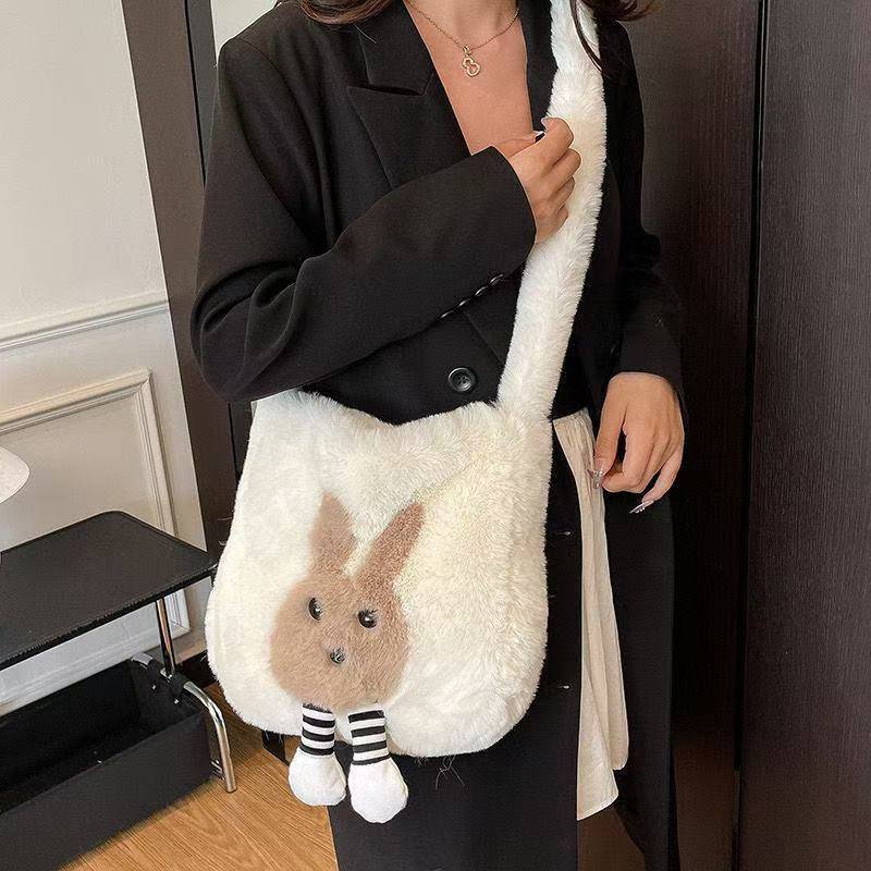 秋冬大容量通勤毛绒单肩包超火小众新款可爱卡通兔子毛茸茸斜挎包,箱包皮具/热销女包/男包,通用款女包,淘宝优惠券,粉丝福利购,淘宝优惠卷