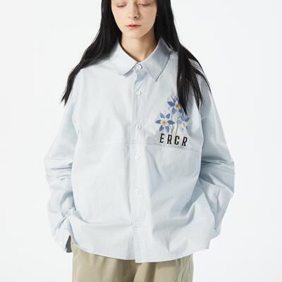 宽松廓形蓝花刺绣清爽感衬衫