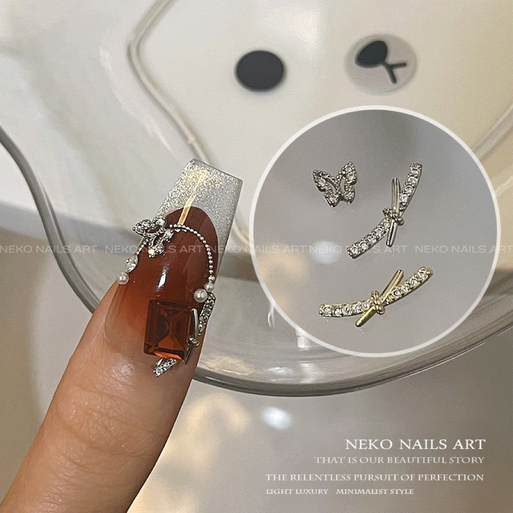 NEKO NK「长条领结」锆石镶边金银 镂空满钻小蝴蝶 美甲金属饰品