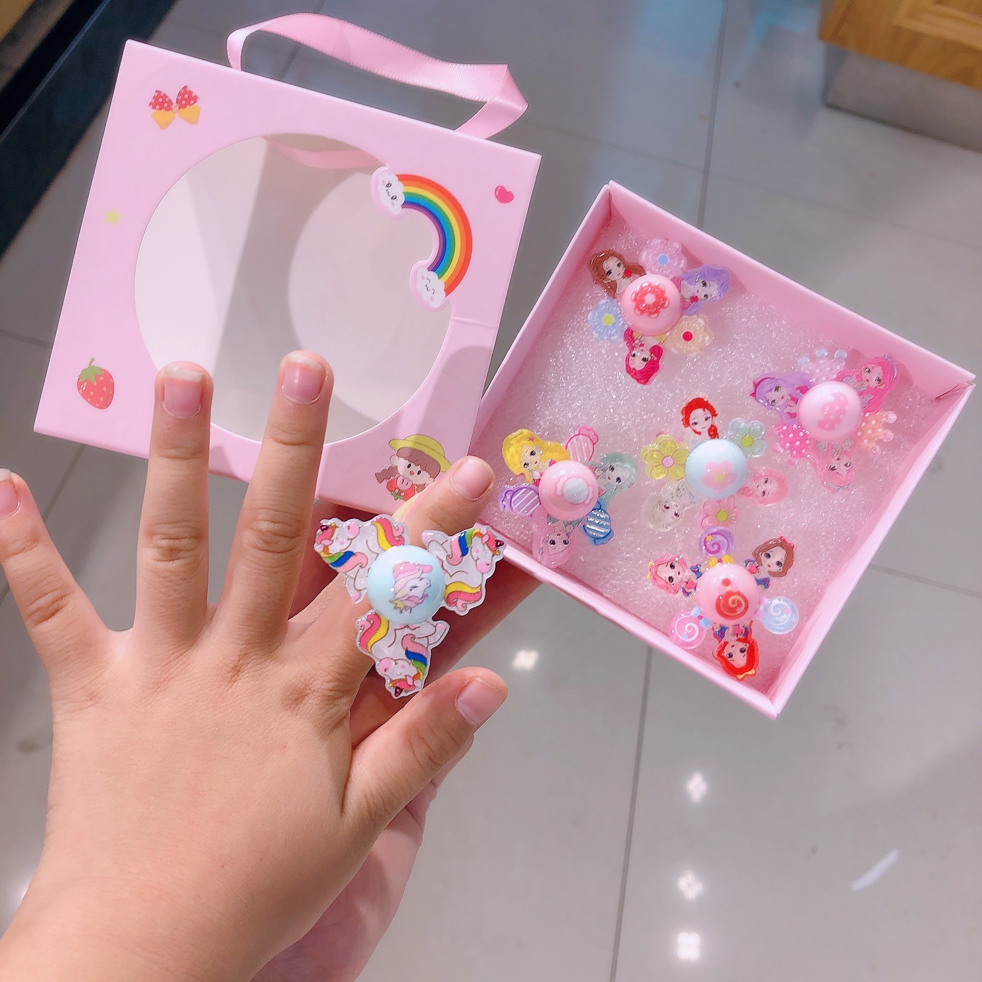 可爱公主饰品卡通旋转儿童戒指