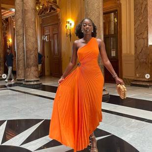 shoulder 斜肩无袖 sleeveless dress 百褶连衣裙 pleated Oblique