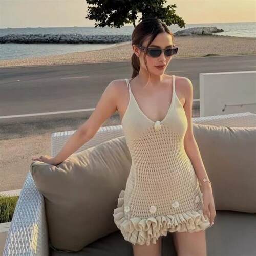 吊带露背V领花苞连衣裙镂空度假风针织短裙knit dress women mini