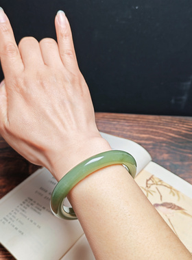 和田青白玉手镯58mm+送证书保真