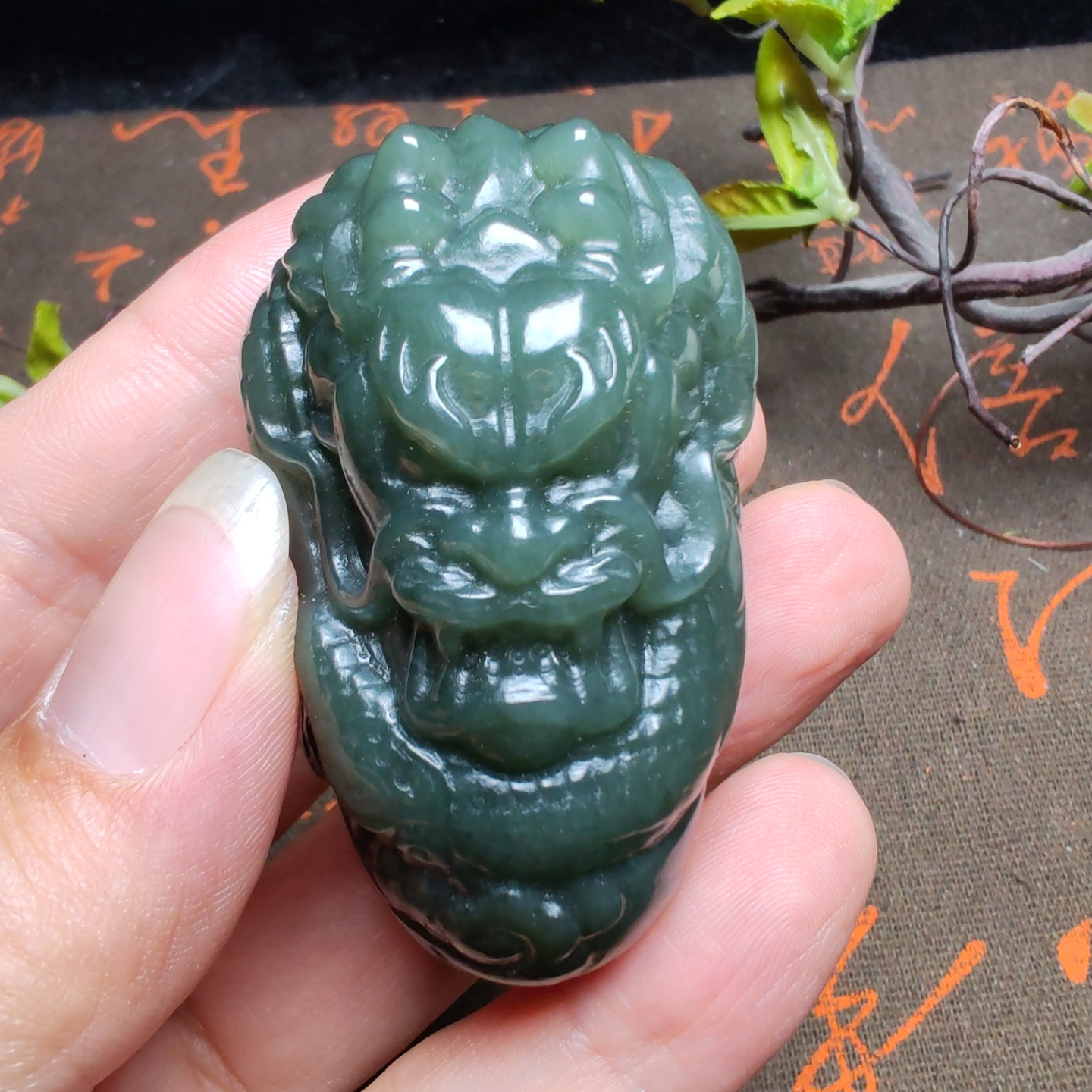 新疆和田玉且末蓝调生肖龙手把件苏工精品油润男女国风苍龙献瑞