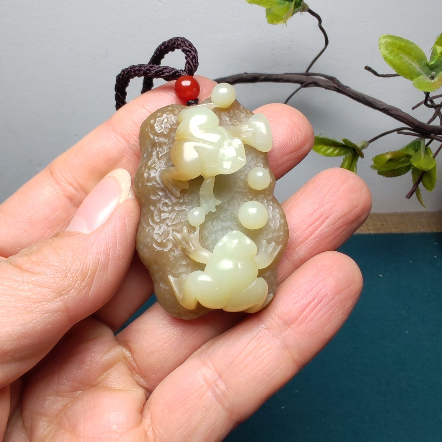 新疆和田玉且末糖青白玉双青蛙元宝吊坠挂件苏工精品男女呱呱来财