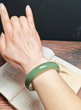 和田玉青白玉手镯56送证书保真