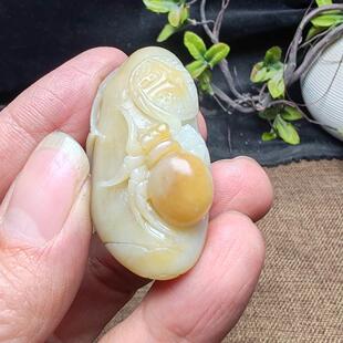 和田玉糖白玉蜘蛛铜钱吊坠挂件苏工精品油润正品男女国风喜从天降