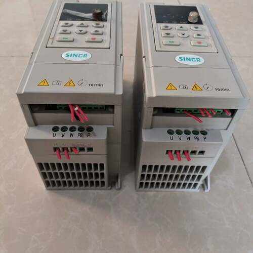 可维修新科瑞变频器。新科瑞变频器，型号C10-1R5G-4